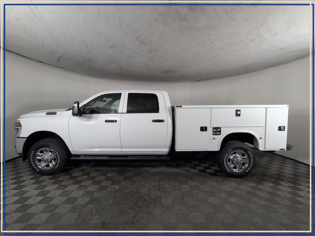 New 2026 RAM 2500 Tradesman AWD/4WD image 10
