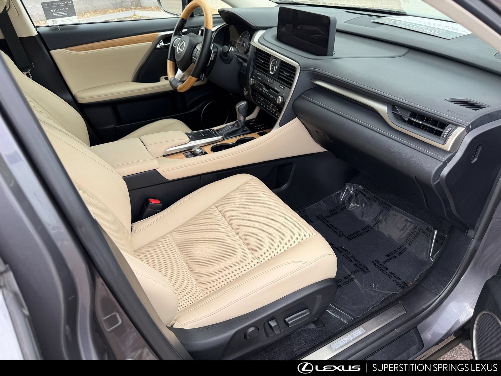 Certified 2022 Lexus RX 350L FWD w/ Premium Package image 28