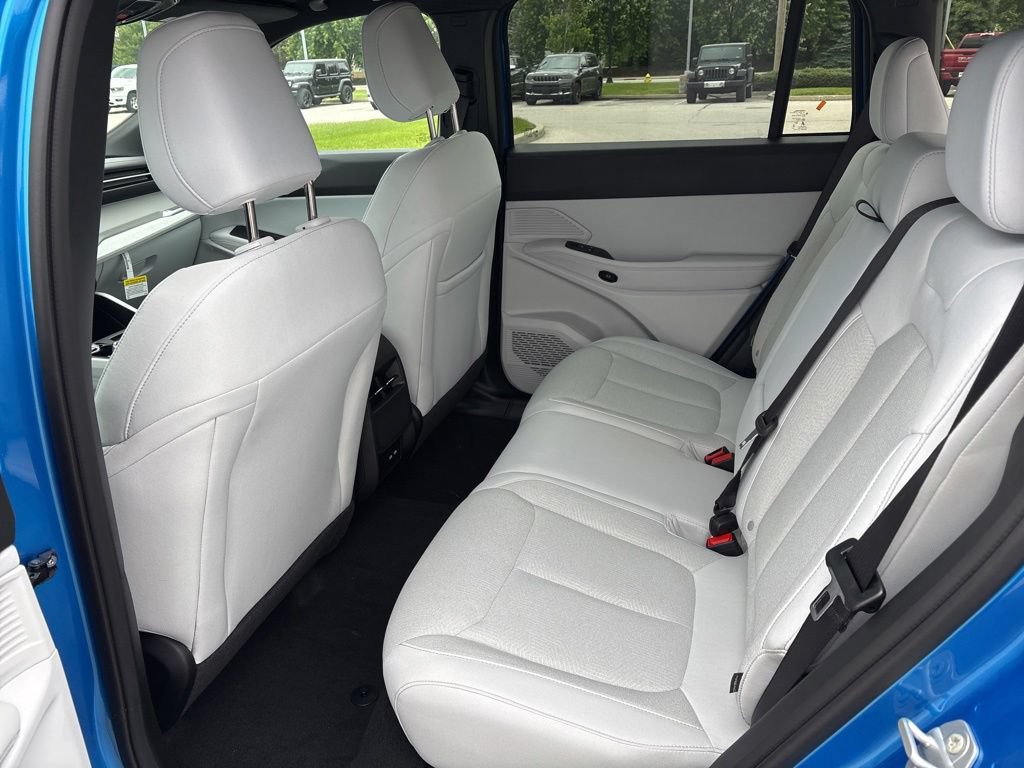 New 2026 Jeep Cherokee Laredo AWD/4WD image 8