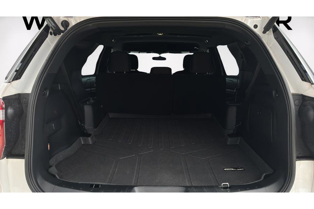 Used 2018 Ford Explorer XLT w/ Equipment Group 201A image 19