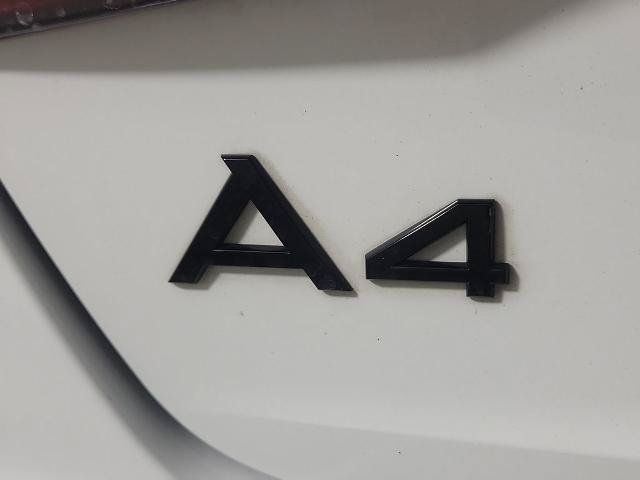 Used 2022 Audi A4 2.0T Premium Plus w/ Premium Plus Package AWD/4WD image 8