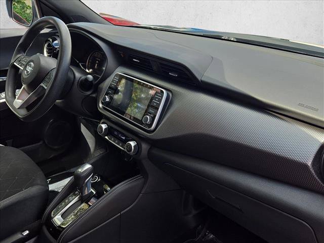 Used 2020 Nissan Kicks SV FWD image 18