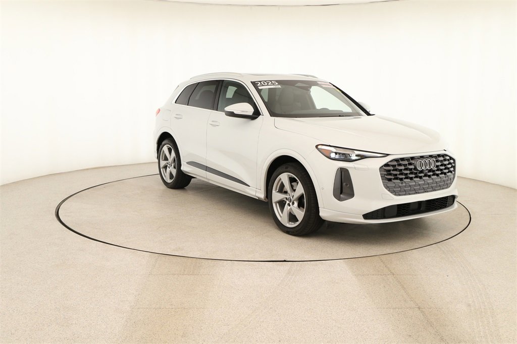 Certified 2025 Audi Q5 Prestige image 10