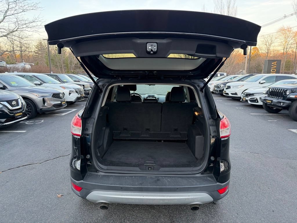 Used 2016 Ford Escape SE w/ SE Leather Comfort Package FWD image 19