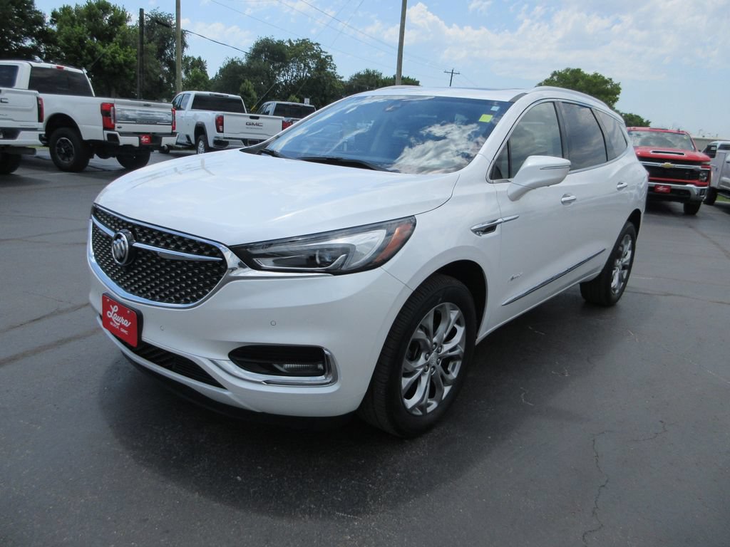 Certified 2021 Buick Enclave Avenir w/ Avenir Technology Package AWD/4WD image 11