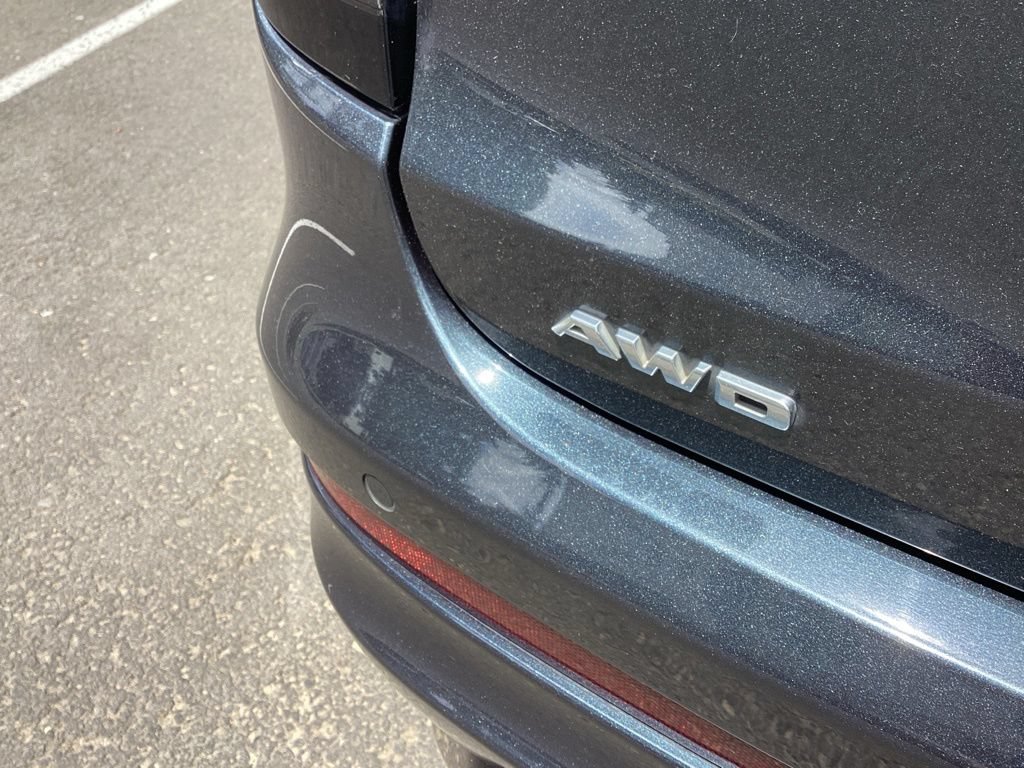 Used 2021 Cadillac XT6 Sport AWD/4WD image 18