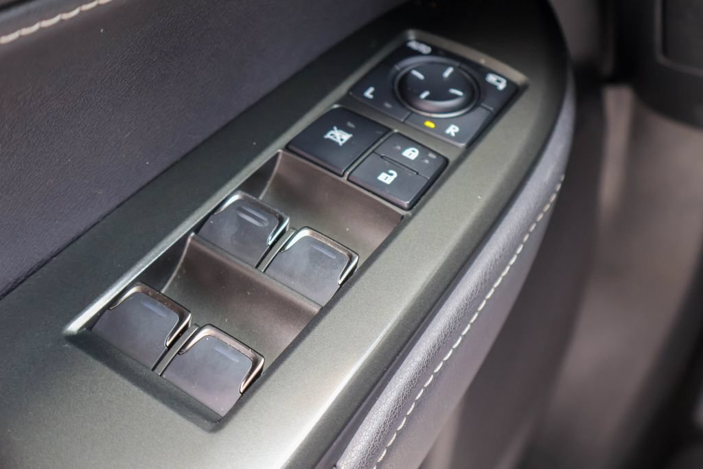 Used 2022 Lexus NX 250 FWD image 19