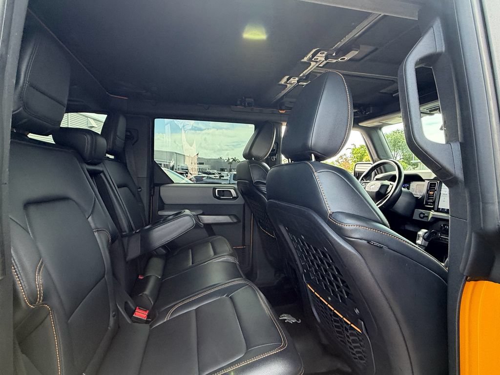 Used 2022 Ford Bronco Badlands AWD/4WD image 14