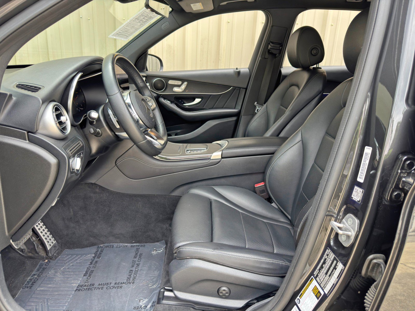 Used 2021 Mercedes-Benz GLC 300 w/ AMG Line image 15