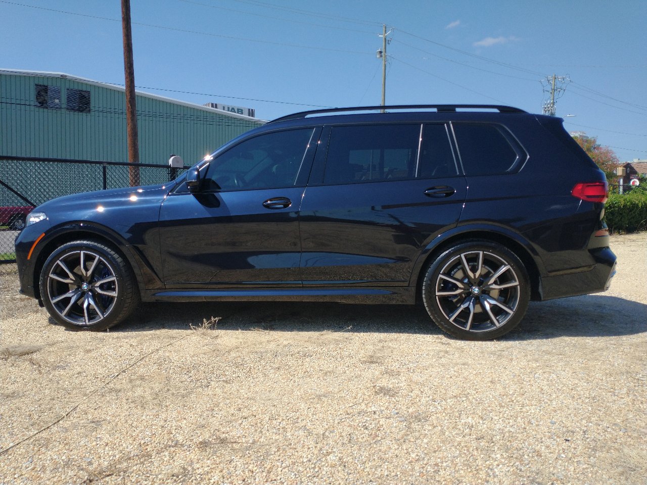 Used 2019 BMW X7 xDrive50i w/ Dynamic Handling Package image 10