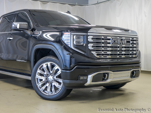 Used 2022 GMC Sierra 1500 Denali AWD/4WD image 3