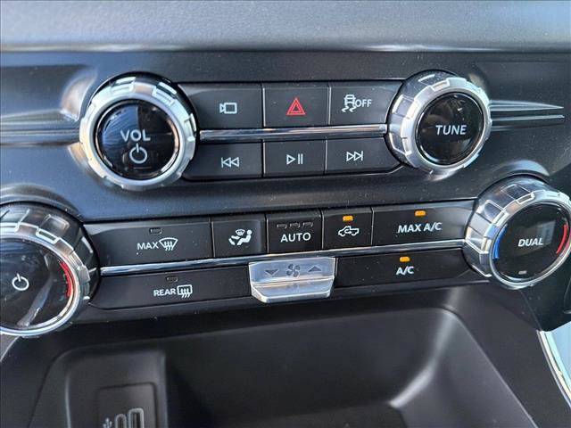 New 2026 Ford F150 XLT w/ XLT Black Appearance Package AWD/4WD image 14