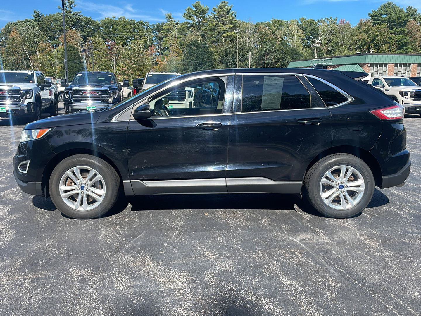 Used 2017 Ford Edge SEL w/ Equipment Group 201A AWD/4WD image 5