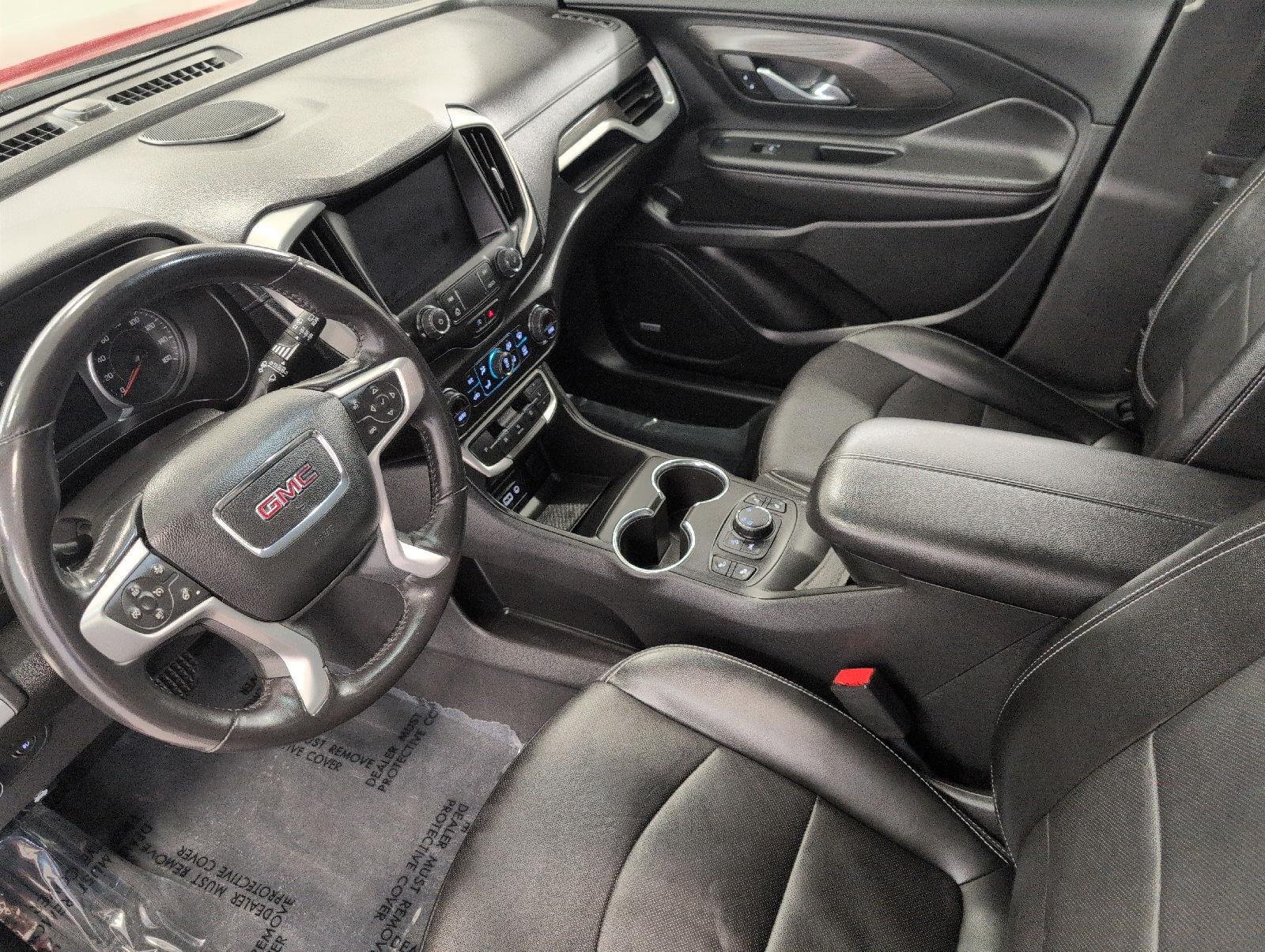 Certified 2022 GMC Terrain SLT w/ Infotainment Package II AWD/4WD image 9