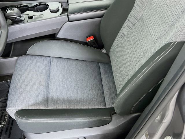 Used 2023 Nissan Rogue SV image 15