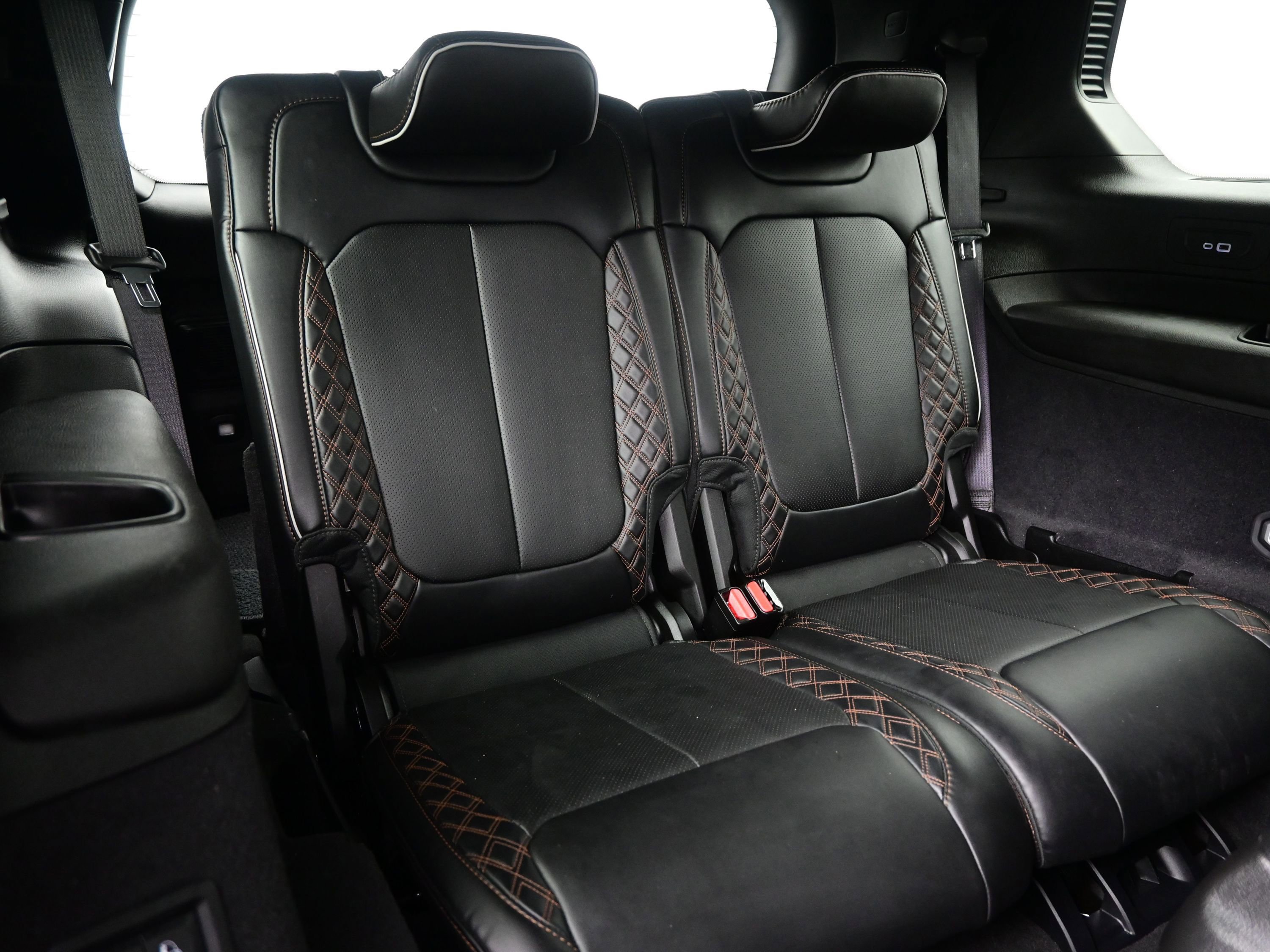 Used 2025 Jeep Grand Cherokee L Summit image 17