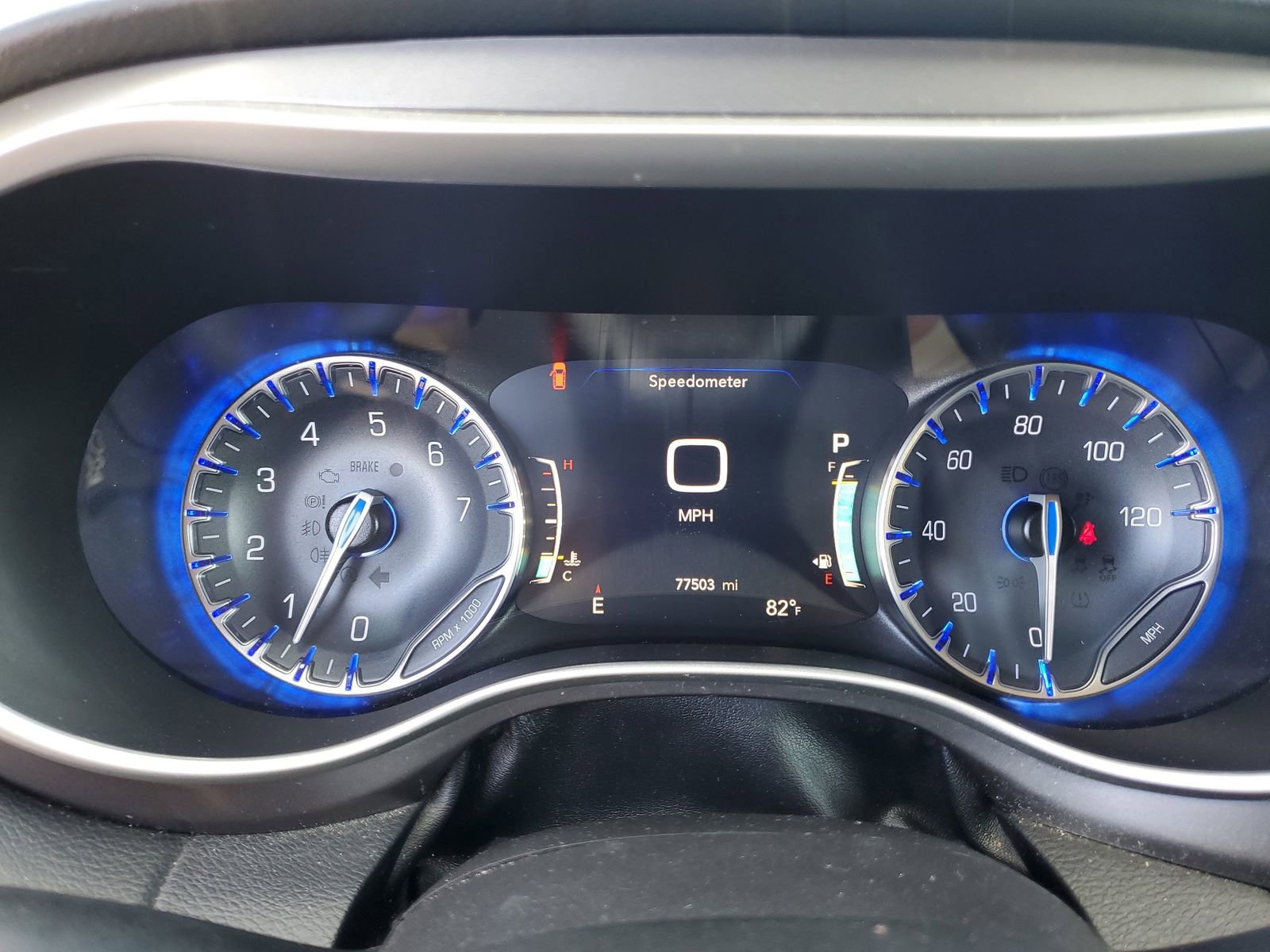 Used 2022 Chrysler Pacifica Touring-L image 19