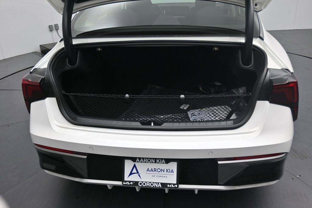 New 2026 Kia K5 LXS FWD image 17