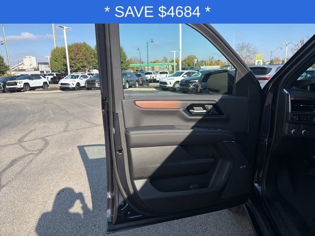 New 2026 GMC Yukon Denali w/ Sun & Power Step Package image 26