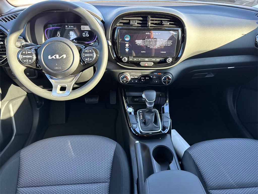 New 2025 Kia Soul S image 24