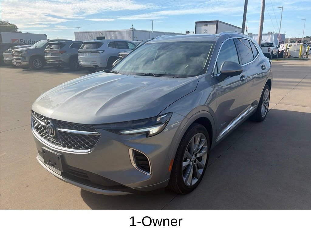 Used 2023 Buick Envision Avenir FWD image 3