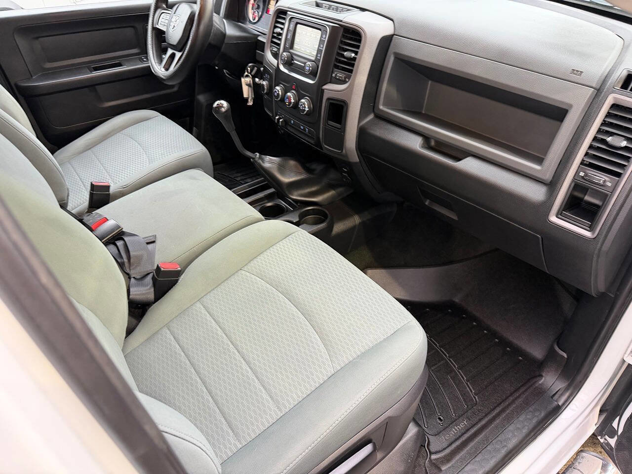 Used 2017 RAM 3500 Tradesman w/ Chrome Appearance Group image 29