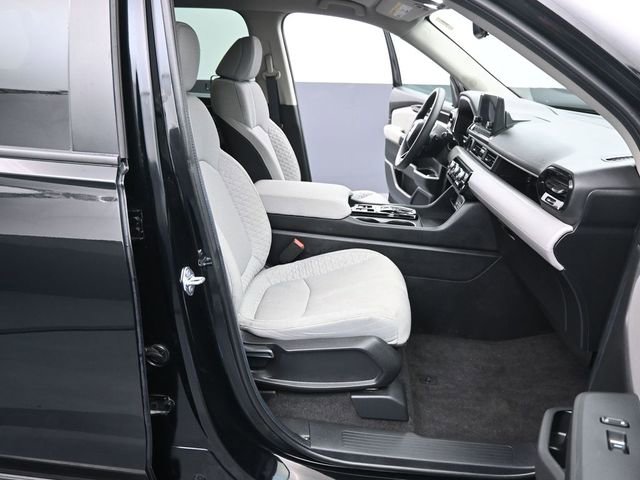 Used 2024 Honda Pilot LX image 39