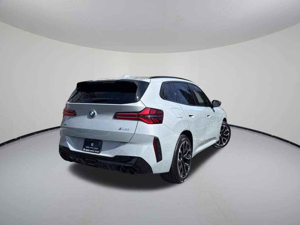 Used 2025 BMW X3 M50 w/ Premium Package image 7