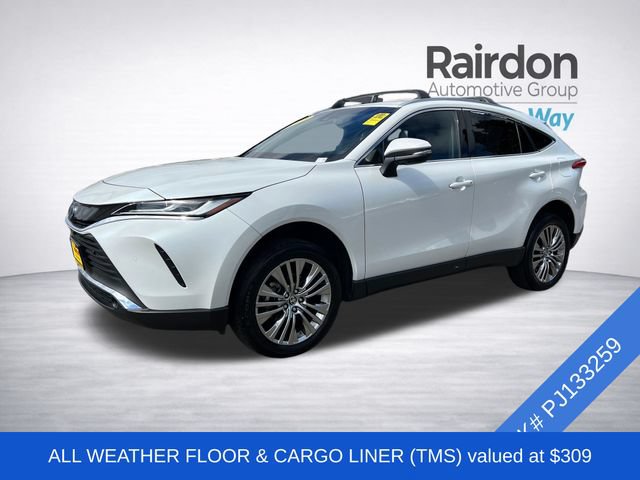 Used 2023 Toyota Venza Limited AWD/4WD image 3
