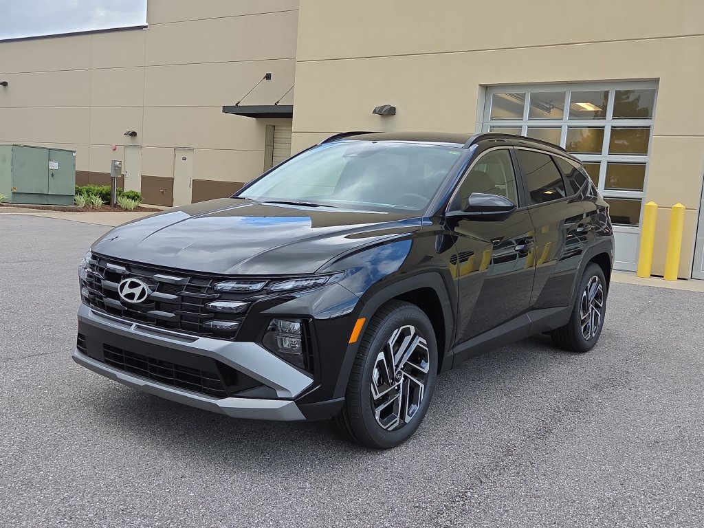 New 2026 Hyundai Tucson SEL Plus w/ Tow & Go Package FWD image 4