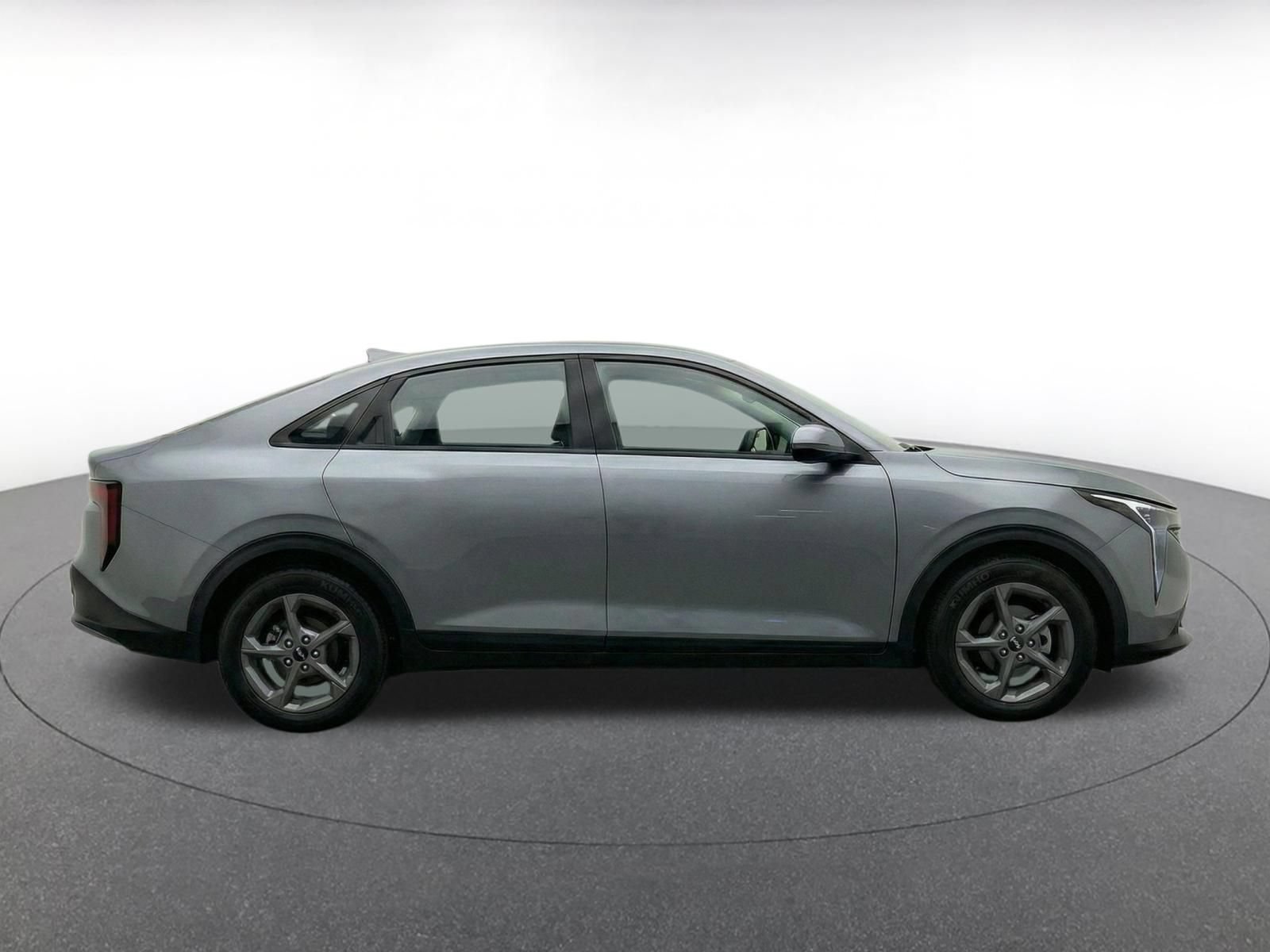 Used 2025 Kia K4 FWD image 9