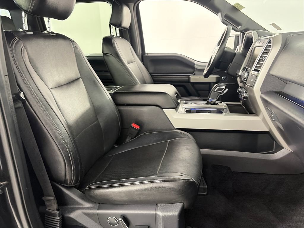 Used 2015 Ford F150 Lariat AWD/4WD image 32