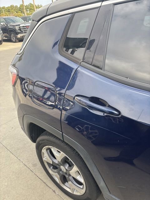 Used 2019 Jeep Compass Limited w/ Safety & Security Group image 4