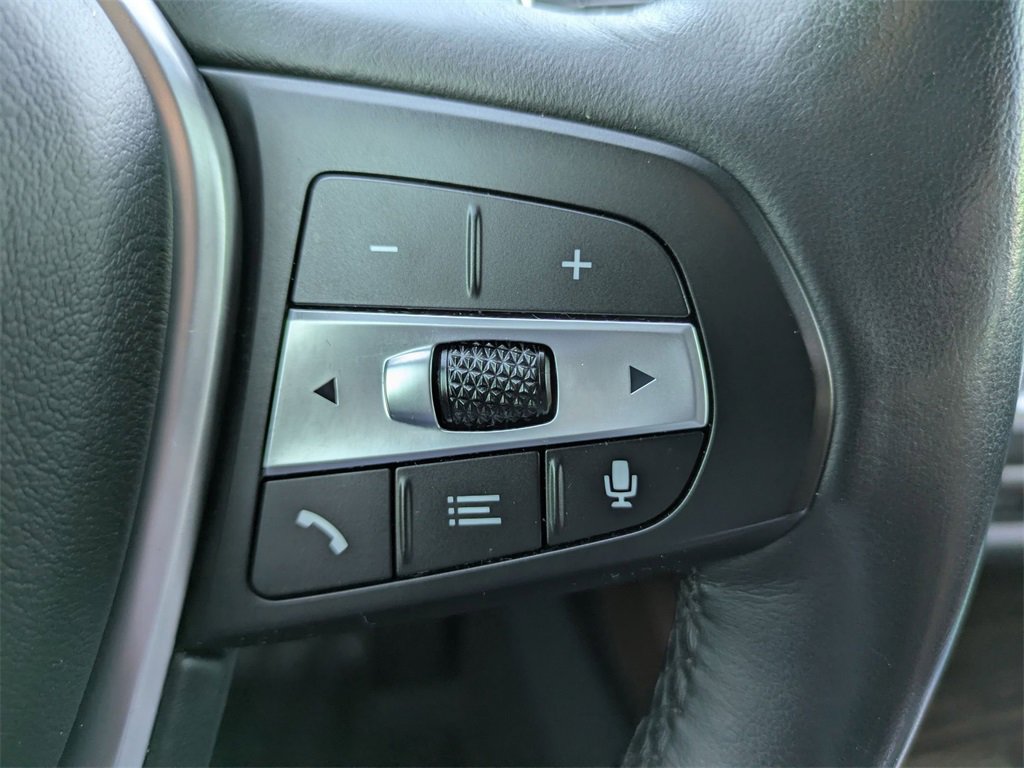 Used 2025 BMW X5 xDrive50e image 19