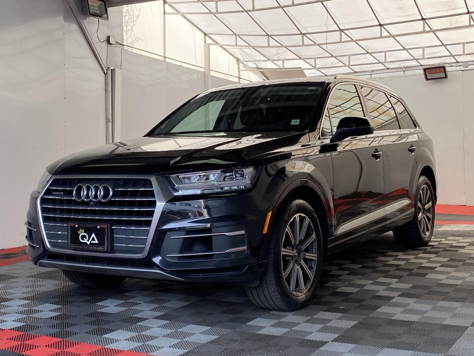 Used 2018 Audi Q7 3.0T Prestige image 3