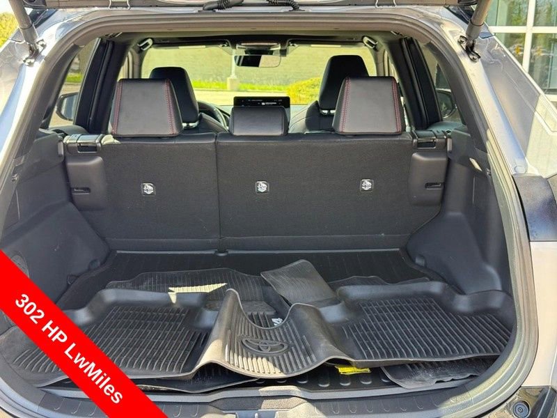 Used 2025 Toyota RAV4 XSE w/ Weather Package AWD/4WD image 4