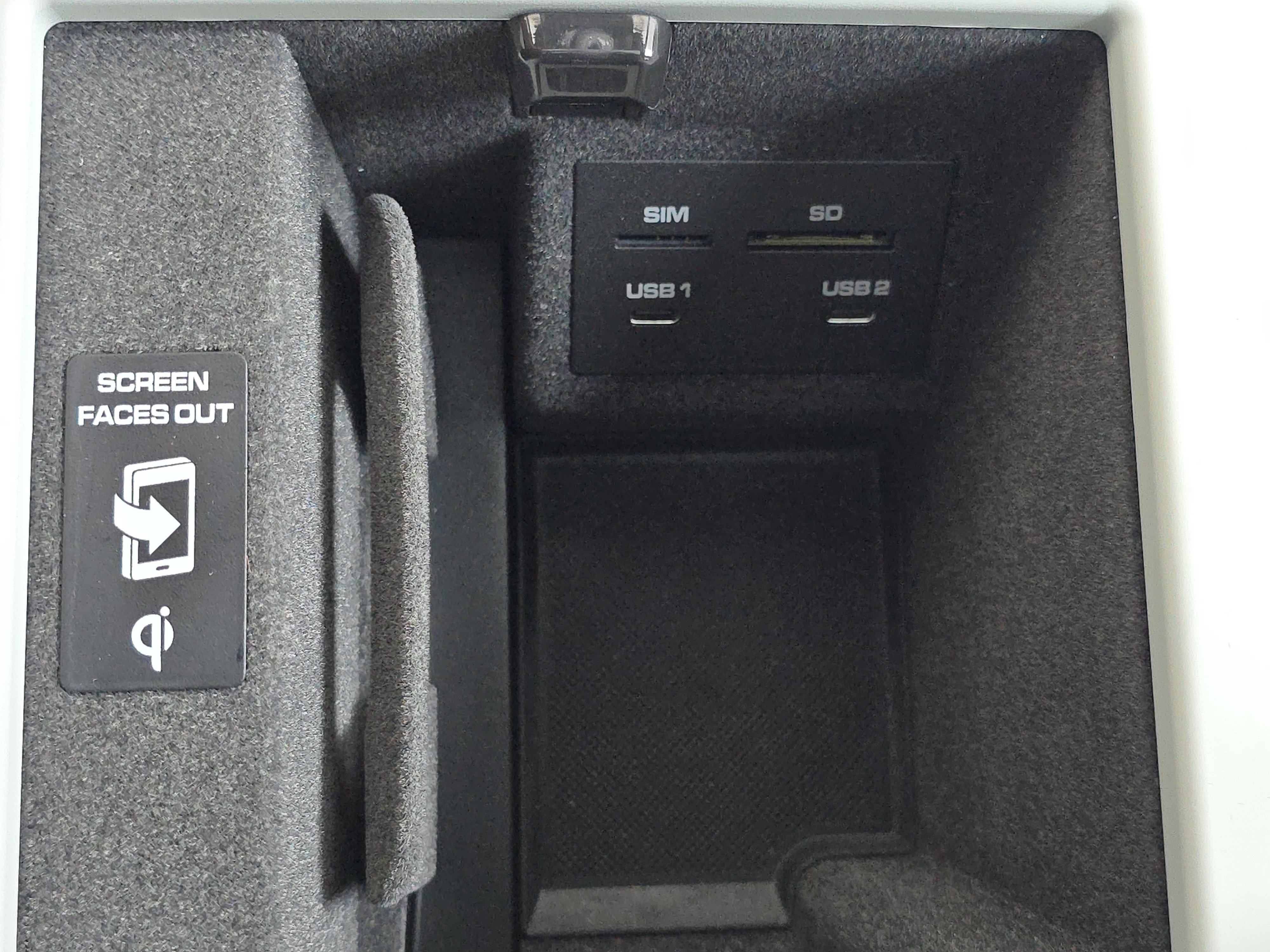 Certified 2026 Porsche Macan AWD/4WD image 16
