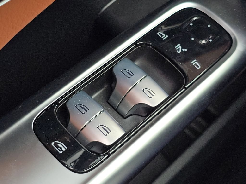 New 2026 Mercedes-Benz C 300 4MATIC Sedan image 28