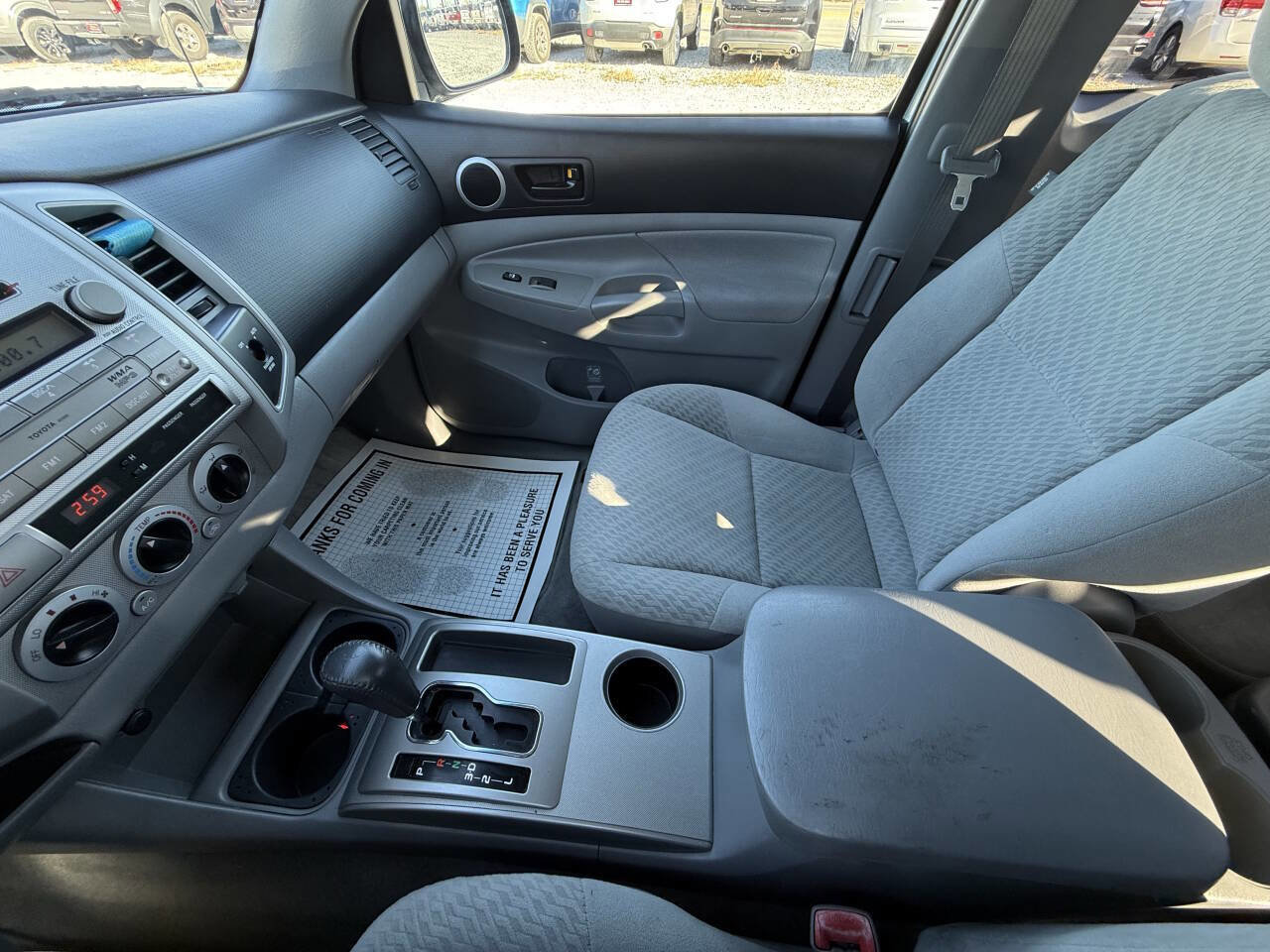 Used 2011 Toyota Tacoma 4x4 Access Cab image 19