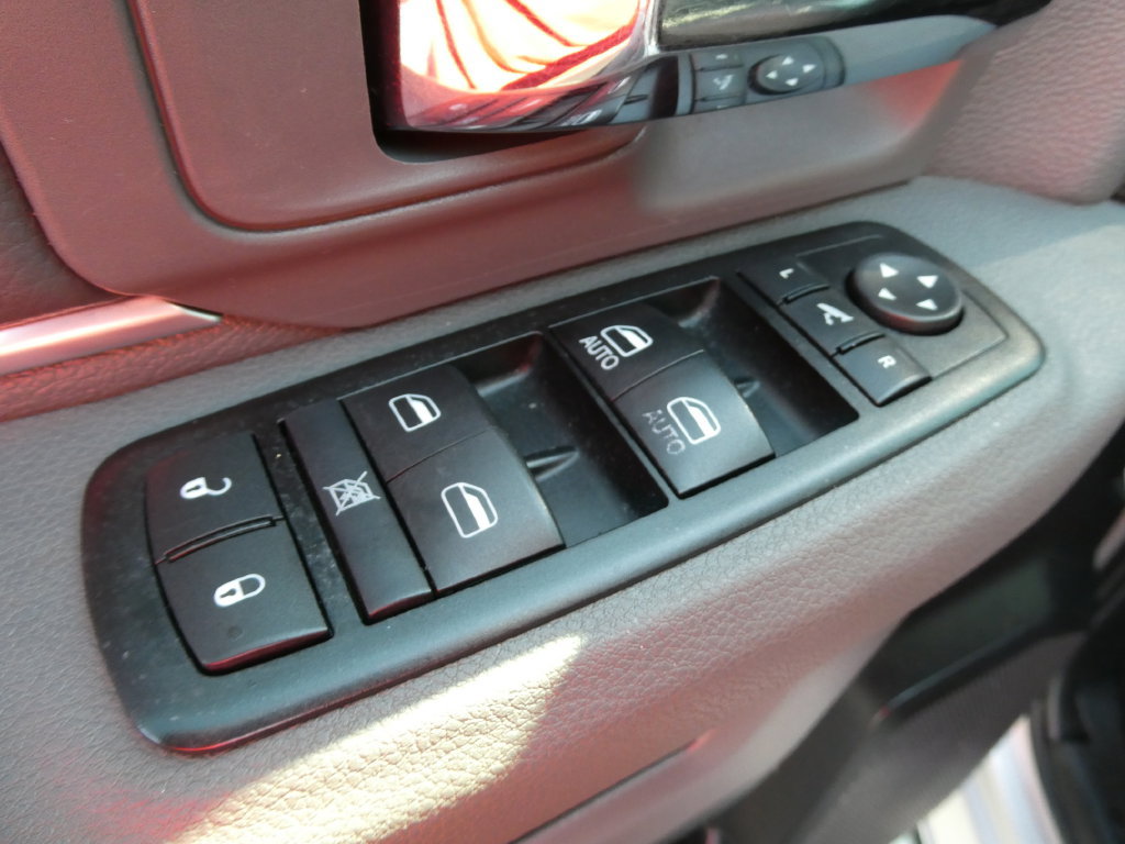 Used 2015 RAM 1500 Big Horn AWD/4WD image 23