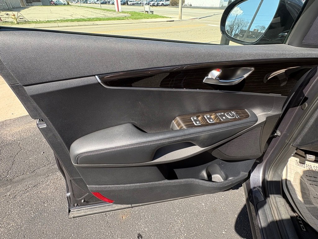 Used 2019 Kia Sorento LX w/ LX Convenience Package image 8