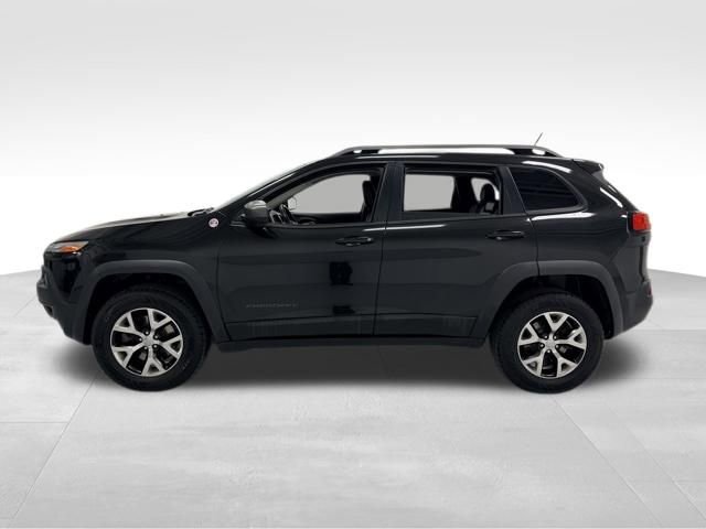 Used 2015 Jeep Cherokee Trailhawk image 3