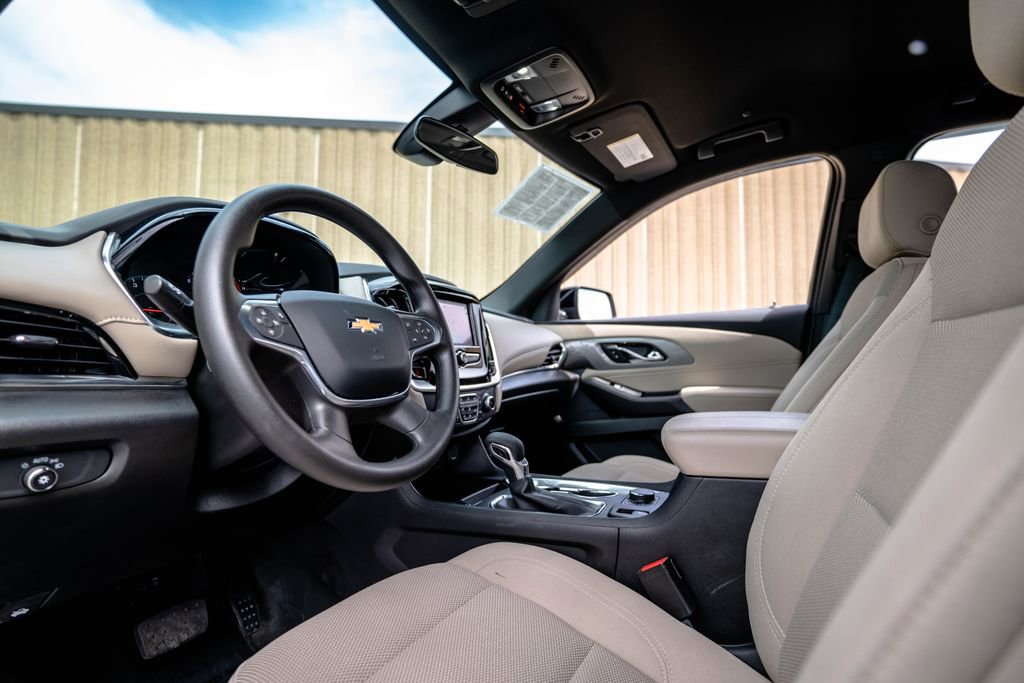 Certified 2024 Chevrolet Traverse LS AWD/4WD image 5