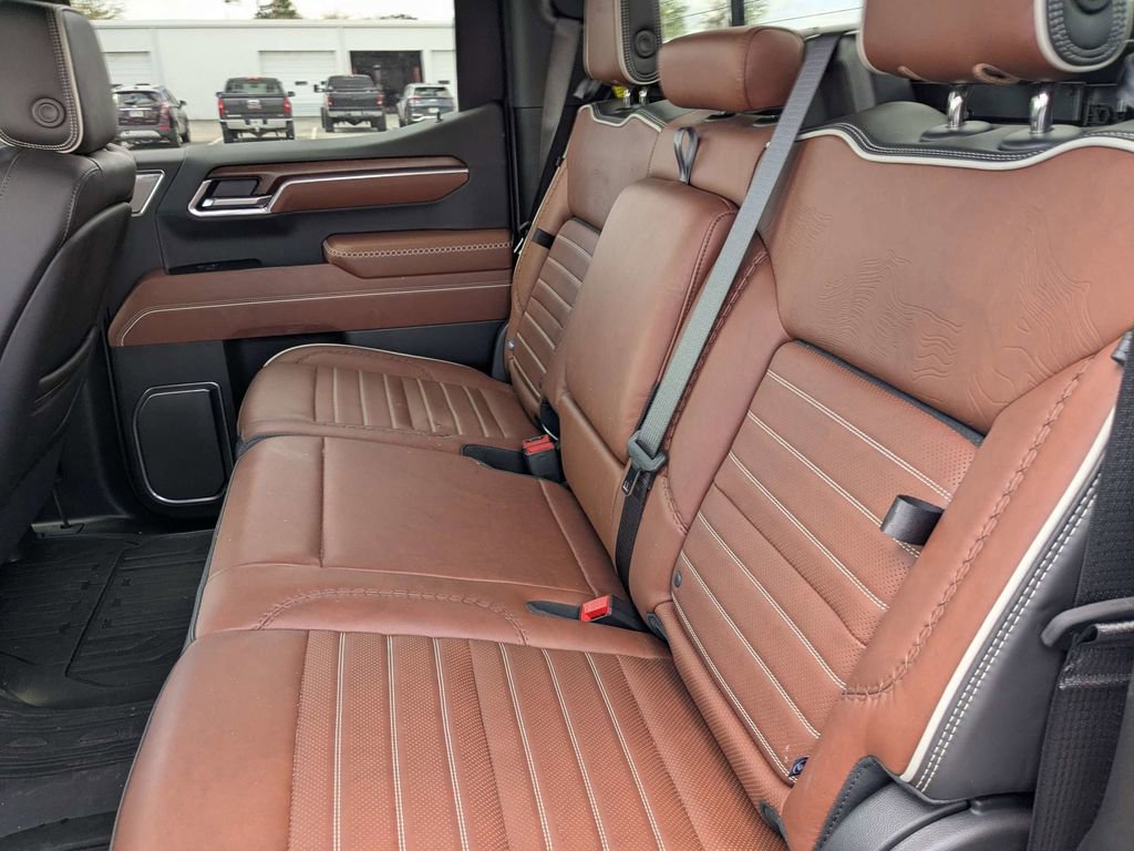 Used 2025 GMC Sierra 1500 Denali Ultimate image 13