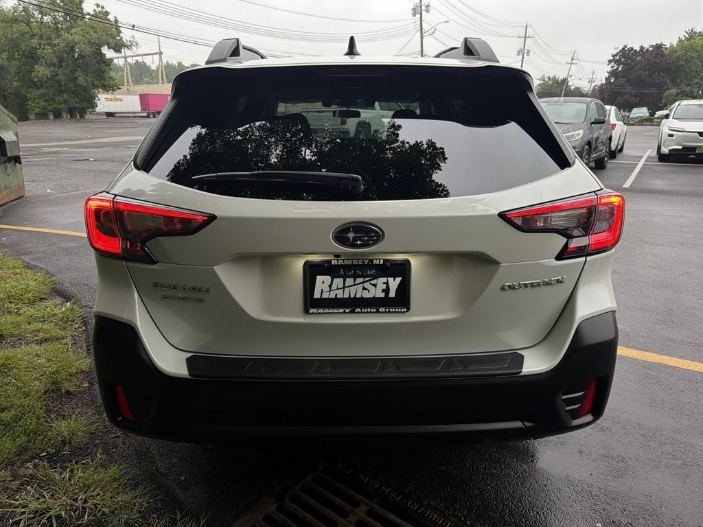 Certified 2022 Subaru Outback Premium AWD/4WD image 25