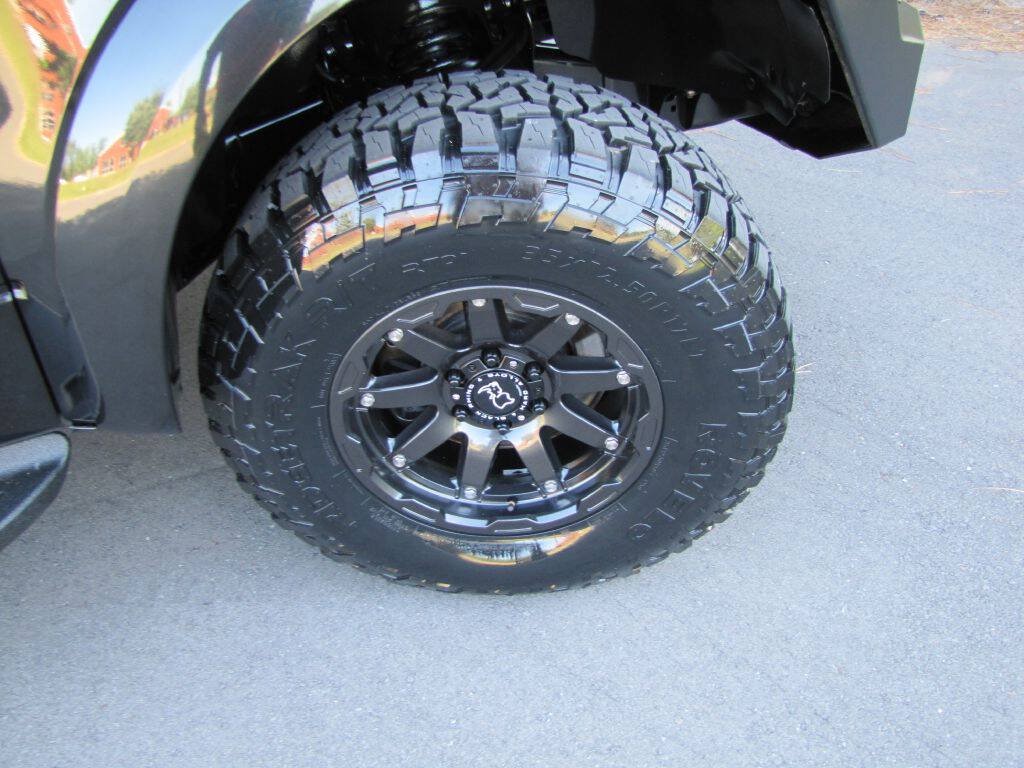 Used 2013 Ford F150 Raptor w/ Luxury Equipment Group AWD/4WD image 24