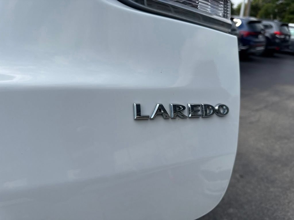 Used 2015 Jeep Grand Cherokee Laredo w/ Quick Order Package 23E AWD/4WD image 15