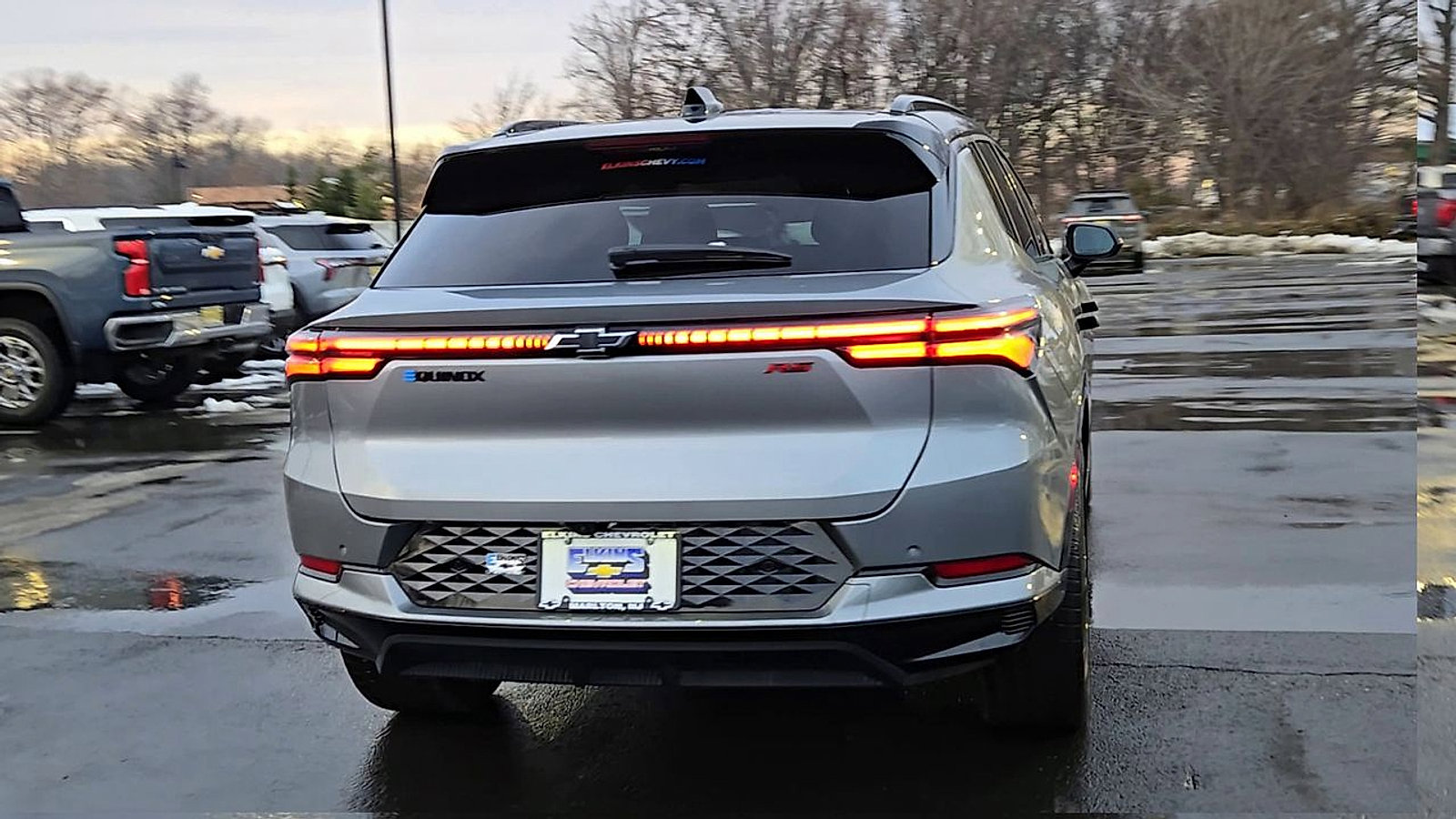 New 2026 Chevrolet Equinox EV RS image 3