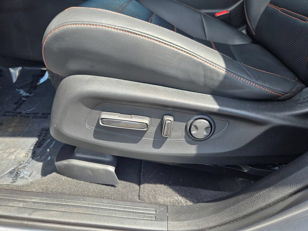 Used 2024 Honda CR-V Sport Touring image 12