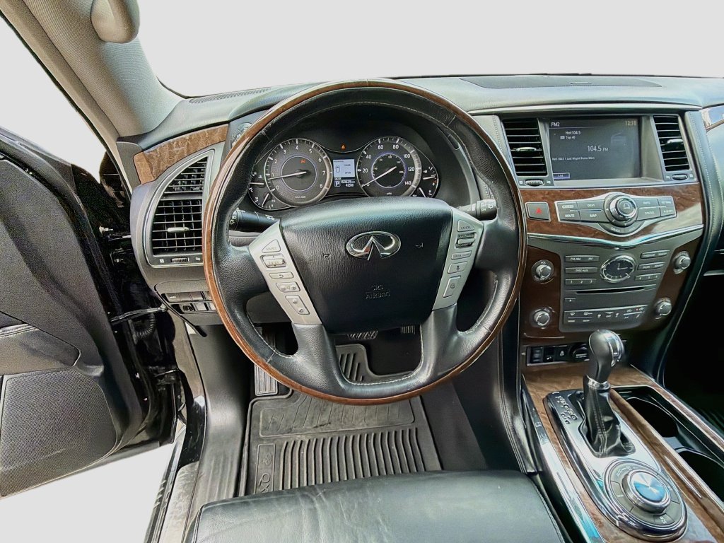Used 2016 INFINITI QX80 4WD w/ Driver's Assistance Package image 11